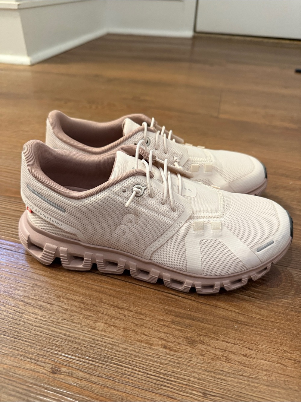 On Running Women's Light Pink Athletic Sneakers. Worn once.